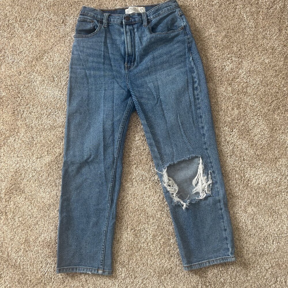 Abercrombie & Fitch Curve Love Ultra High Rise Ankle Straight Jeans – Size 28 S